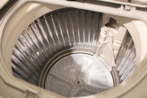 洗濯機の【脱水】とは？乾燥機能との違いや使い方のコツについて解説